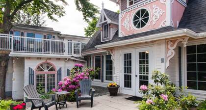 Gaspereau Suite -Jacuzzi, KngBd, DT