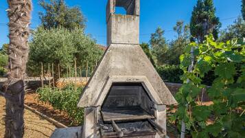 BBQ/picnic area