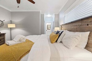 4 bedrooms, iron/ironing board, travel crib, free WiFi