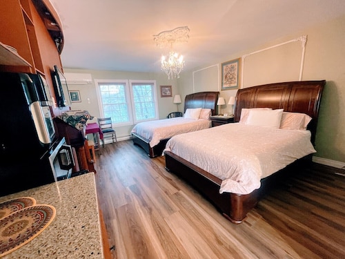 Victorian Room | Patio • Walk Downtown Wolfville • Near Acadia University