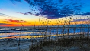 A beach with waves and a sunset. - 338 Capt John Fripp Villa W/Cart, Cards Available! (Fripp Island)