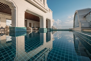 Piscina externa