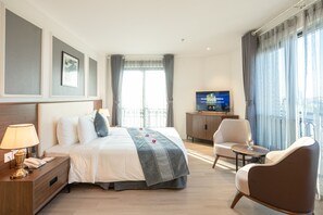 Suite Grand | Ropa de cama de alta calidad, colchones con acolchado adicional, minibar