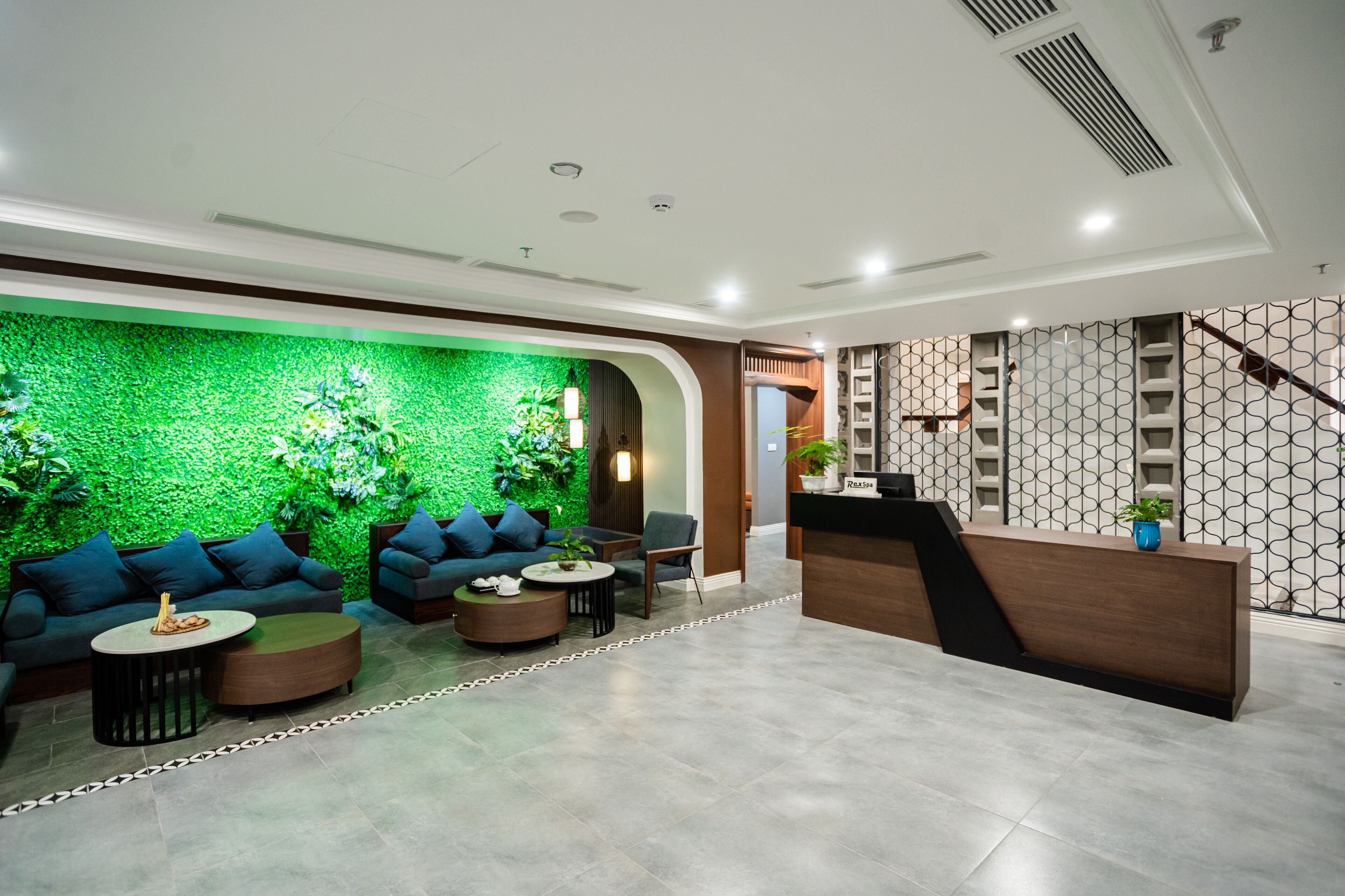 Spa reception