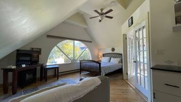 1 quarto, Wi-Fi de cortesia, roupa de cama