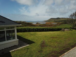 Property grounds - Beautiful views to Inisbofin (Cleggan)