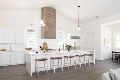 Syrah by AvantStay | Hilltop Haven in Sonoma | Private Pool + Patio