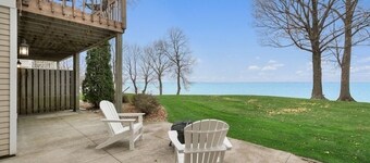 GOLF-FISH-SWIM ~ Izaty’s Escape on Mille Lacs Lake
