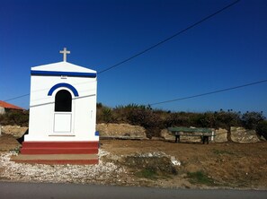 Exterior - Casa Avó das Bolachas (Nazaré)