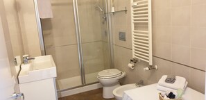 Bathroom - Michelangelo 81 (Milan)