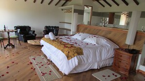 Luxury Room | Free WiFi - Casa De Campo Hotel (Villa de Leyva)