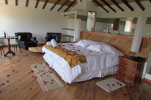Luxury Room | Free WiFi - Casa De Campo Hotel (Villa de Leyva)