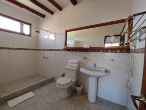 Bathroom - Casa De Campo Hotel (Villa de Leyva)