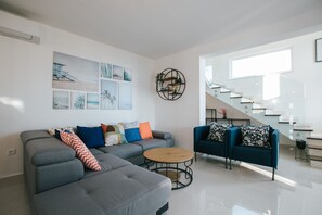 Living area - Beautiful sea view villa with pool (Rogoznica)