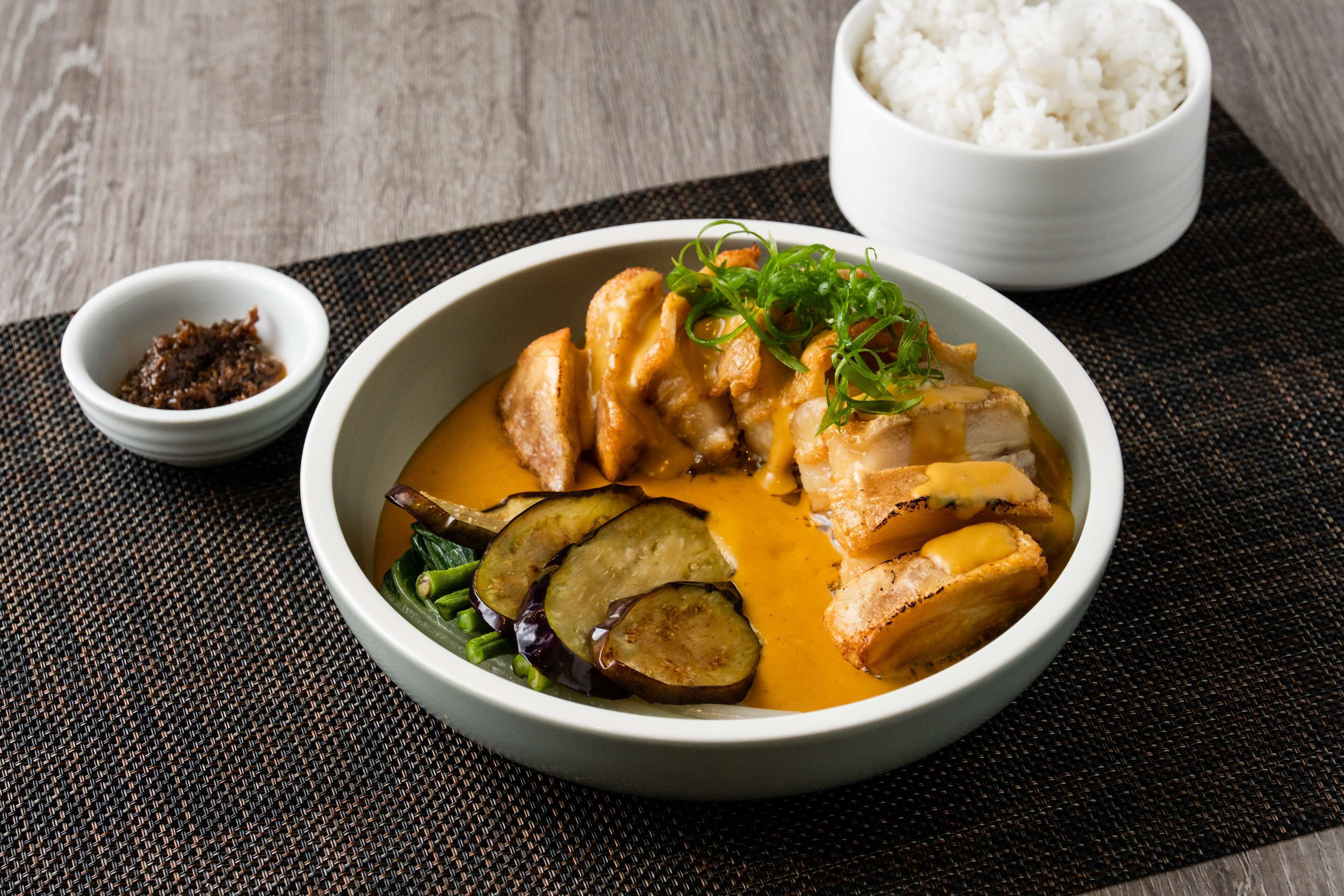 breakfast, lunch, dinner served; local and international cuisine