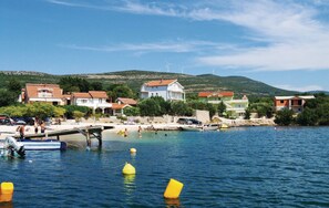 Lake - Obrovackrusevo, Modern apt w. Terrace & sea View (Obrovac)
