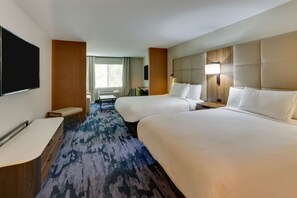 Bureau, espace de travail pour ordinateur portable