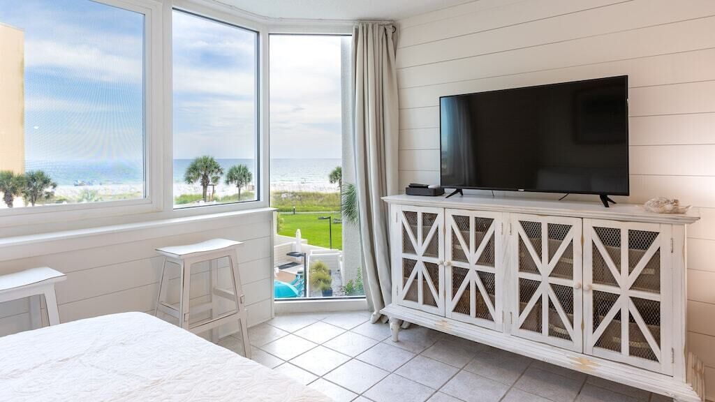 熨斗/熨衣板、免费 WiFi、床单