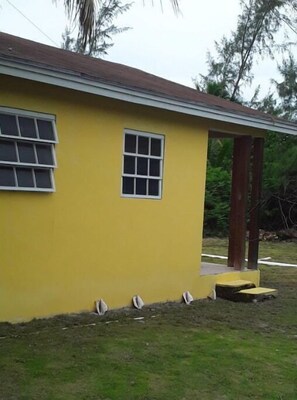 Exterior - beautiful Quaters (Congo Town)