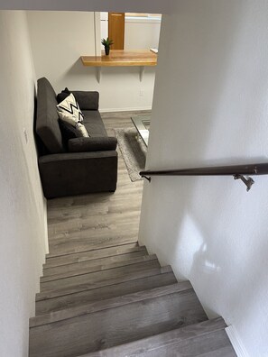 Interior - The Raven Lodge, Garden Level Unit 2 (Anchorage)