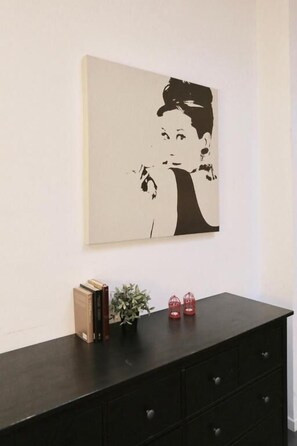 Comfort Apartment, 2 Bedrooms | Living area | 50-inch flat-screen TV with digital channels, TV - DELUX APARTMENT (Milan)