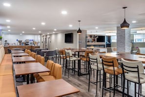 Free daily full breakfast