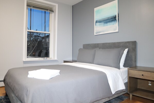 2 bedrooms, desk, iron/ironing board, travel cot