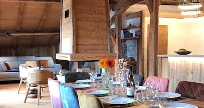 High standing farm of 200m2 in the Chamonix Valley with MONT-BLANC view