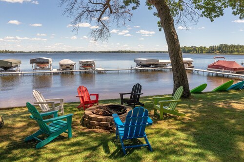 Cabin on Farm Island Lake in Aitkin