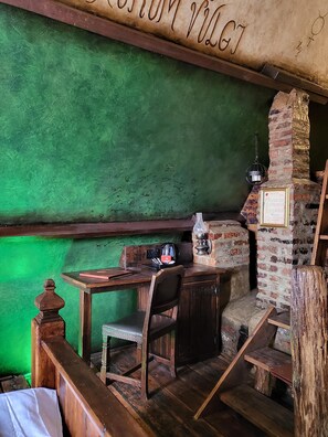 Traditional Suite, Ensuite (Apothecary) | 1 bedroom - Hocus Pocus Tiny Hotel (York)