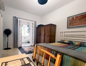 1 Schlafzimmer, Schreibtisch, Bügeleisen/Bügelbrett, kostenloses WLAN
