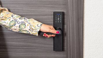 ์๋ฐ ์์ค ์
๊ตฌ