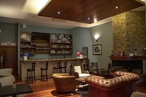 Bar (on property) - Los Brezos Boutique Hotel (Volcan)