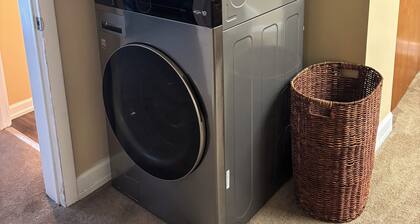 The Star of Bethlehem ⭐️ A Walking Distance Downtown Bethlehem Home Base.