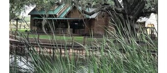 Little Fish House Casita de Peces Sugar Sand Farm