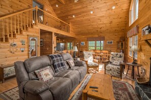 TV, fireplace, DVD player, foosball - Mountain Views, Hot Tub, Fire Pit, Game Room & River Access (Sugar Grove)