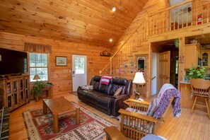 TV, fireplace, DVD player, foosball - Cabin with Views & River Access (Sugar Grove)