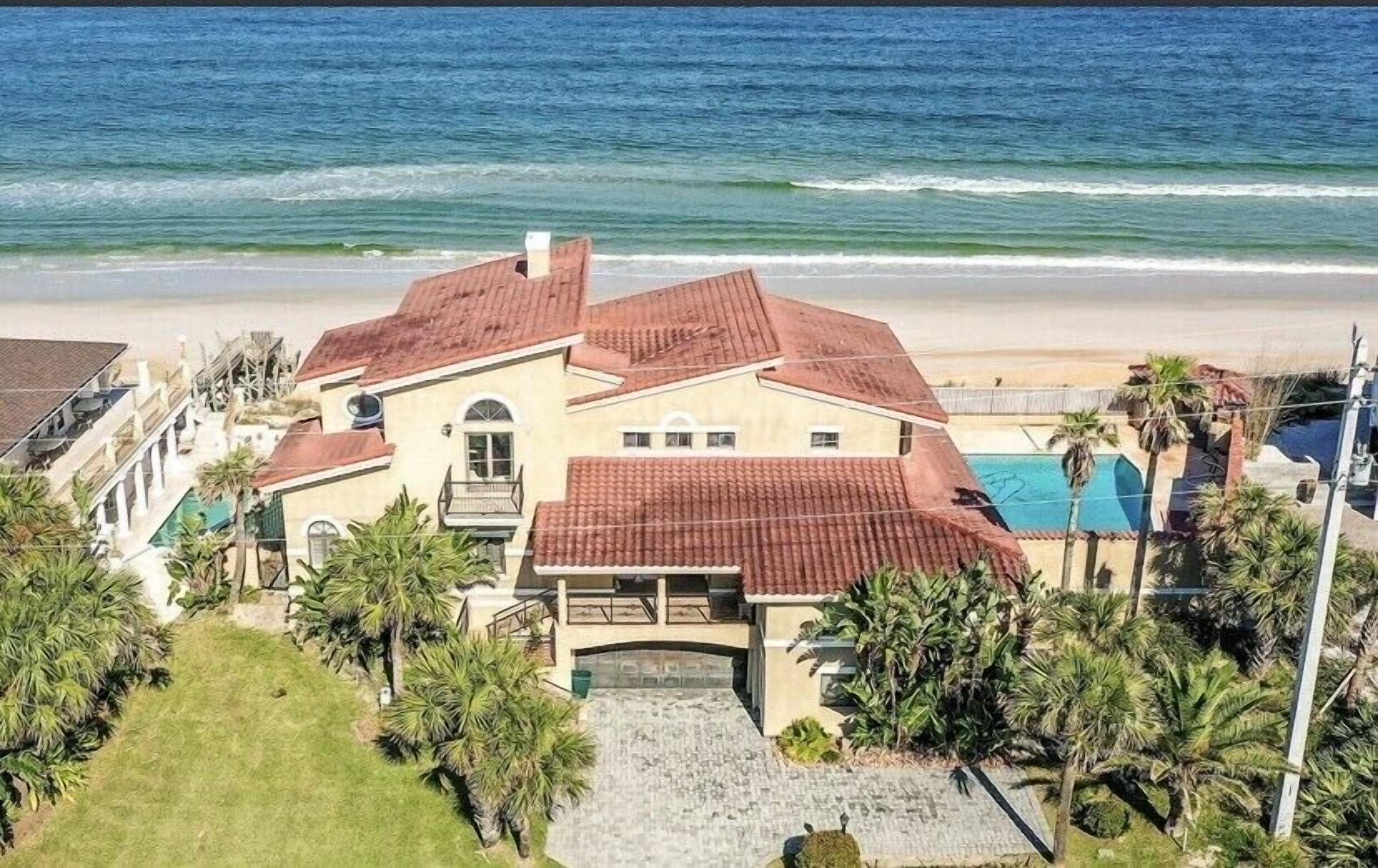 Oceanfront Villa w/ Inground Pool