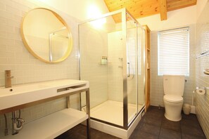 Hair dryer, towels - Hakuba Shirousagi 3LDK 6person rental villa / Kitaazumi-gun Nagano (Kitaazumi-gun)