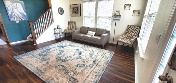 Interior - Spacious Family Home (Goose Creek)