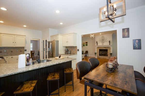 Private kitchen