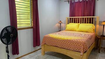 1 Schlafzimmer, kostenloses WLAN, Bettwäsche, Rollstuhlgeeignet