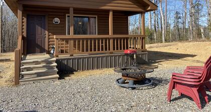 Cub Cabin has Star Gazing for Outdoor Lovers. No Pets Allowed