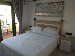 1 quarto, ferros/tábuas de passar roupa, Wi-Fi, roupa de cama