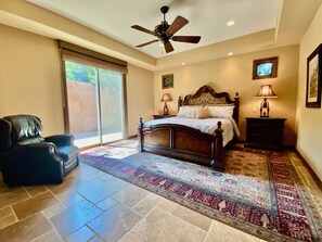 3 bedrooms, desk, iron/ironing board, travel cot