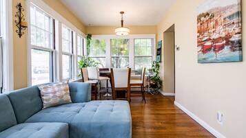 Smart TV, fireplace, video games, DVD player
