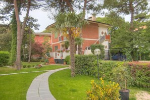 Property grounds - Residence Villa Laura 7 (Lignano Sabbiadoro)