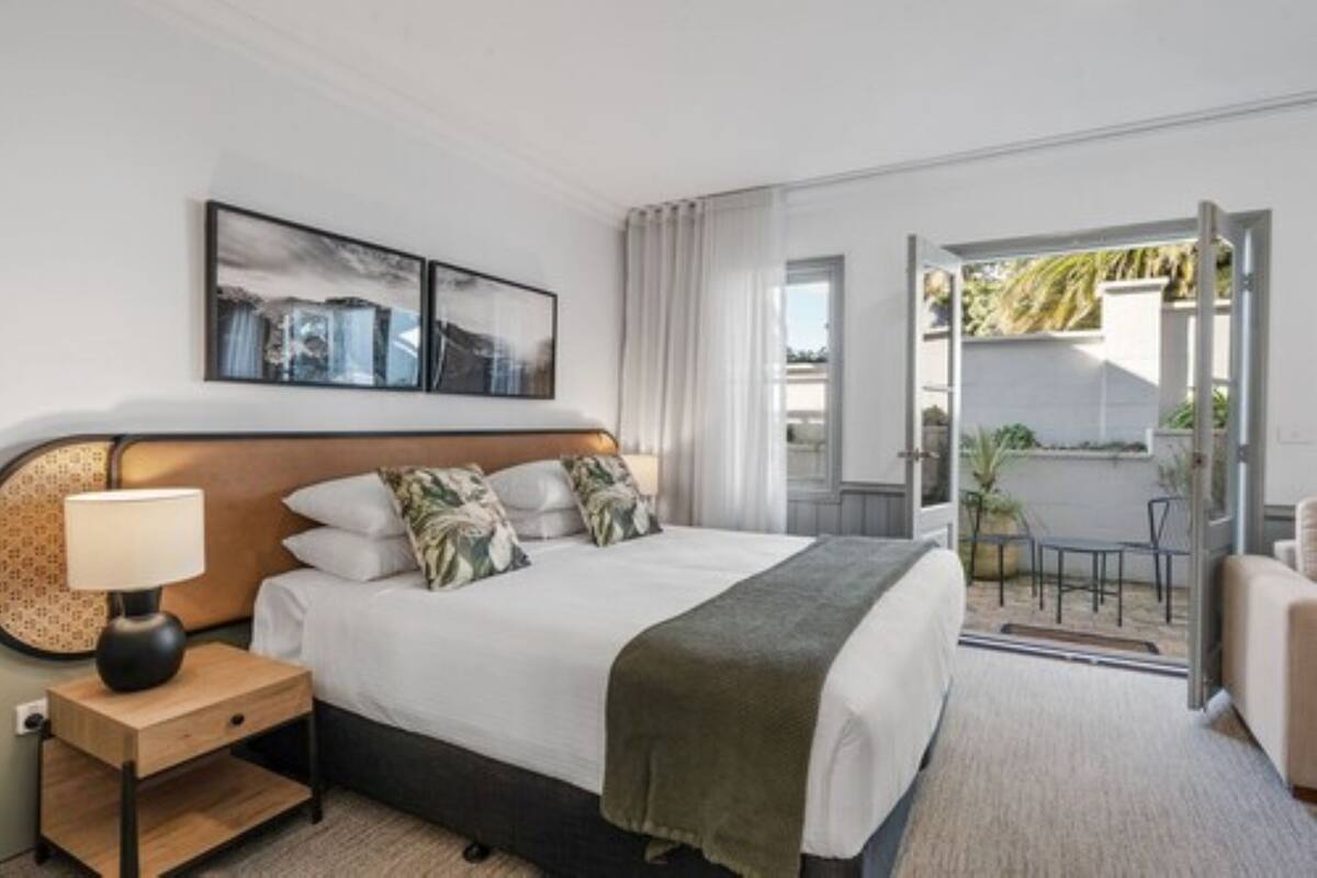 highland studio | minibar, desk, laptop workspace, iron/ironing board