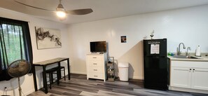 Fridge, microwave, stovetop, coffee/tea maker