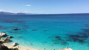 Playa en los alrededores